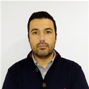 Profesor de programación importó clases desde nivel básico a experto y todas las edades